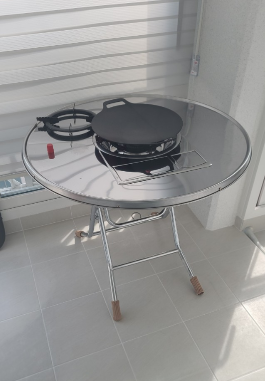 Korean BBQ Folding Table with Gas grill stove